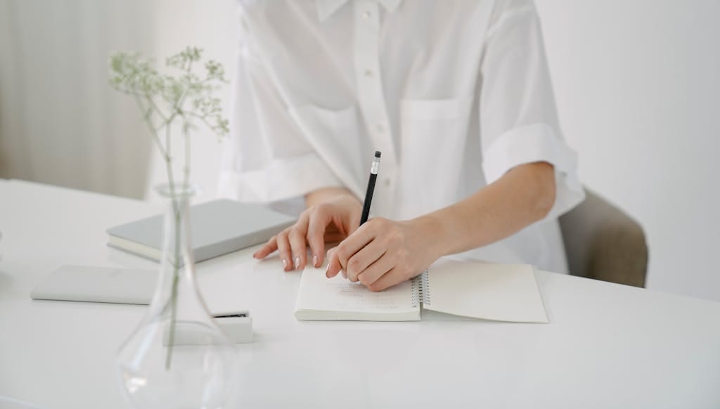 corporate gifting ideas - Thoughtful stationery and desk gifts